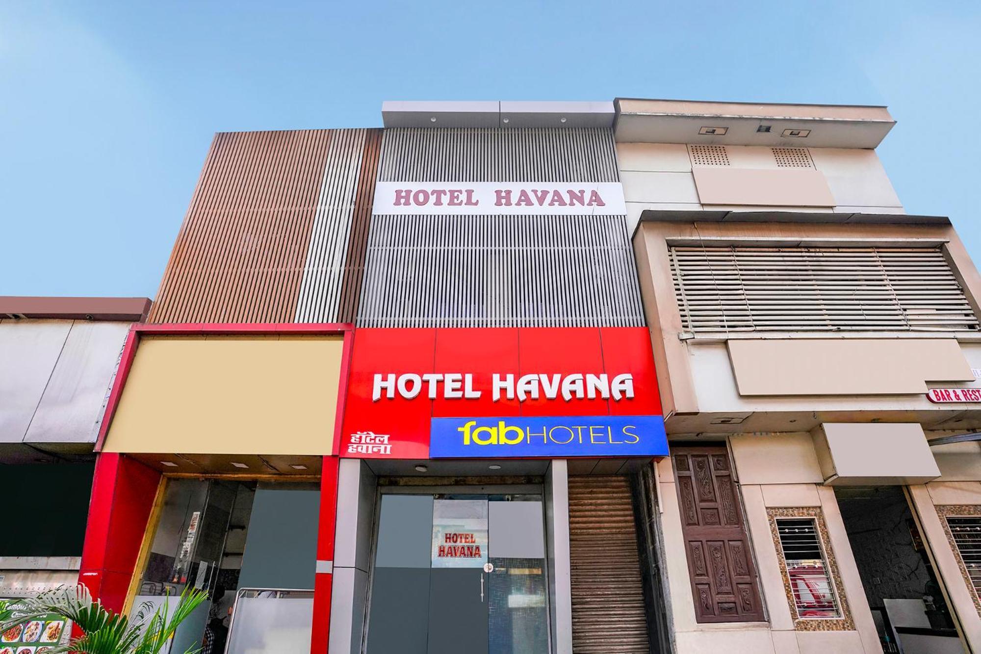 Fabexpress Havana Mumbai  Buitenkant foto